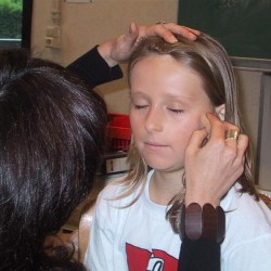 Achter de schermen (16) - Toneelvereniging Plankenkoorts 
